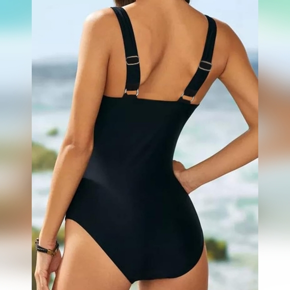 ALEUMDR One Piece Swimsuit - Picture 4 of 7